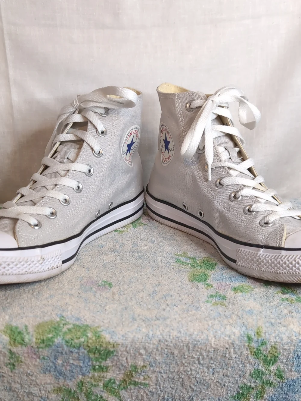 Silver Converse hi-top sneakers men's 8 - Picture 6 of 8